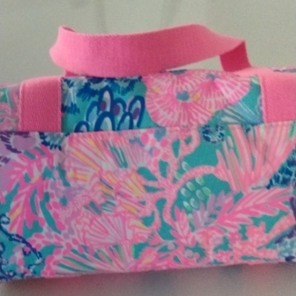 Lilly Pulitzer Vibrant Pink and Blue Tote - Picture 5 of 5